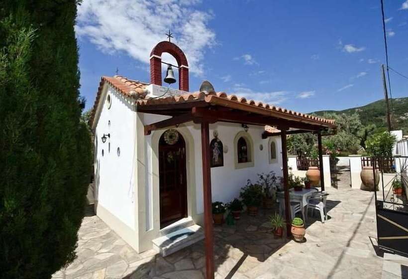 پانسیون Studios Filippos