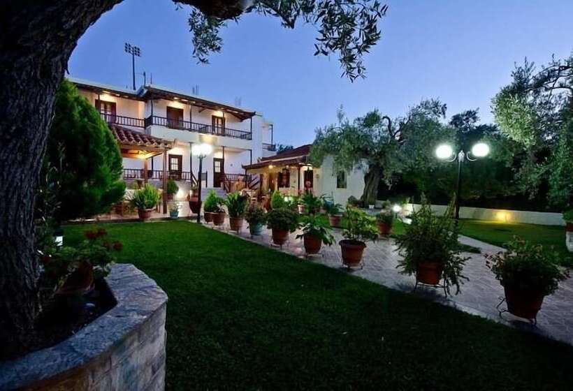 پانسیون Studios Filippos