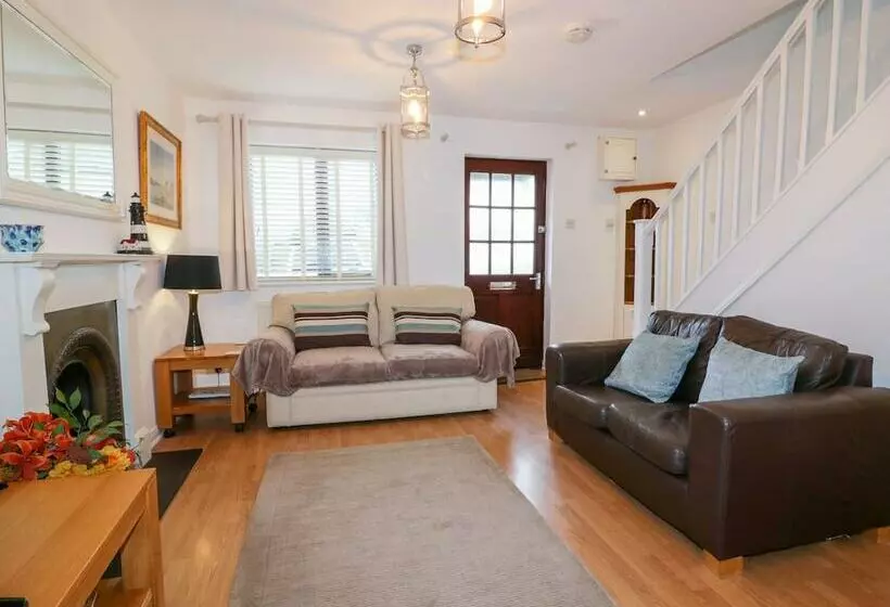 Sarah S Cottage