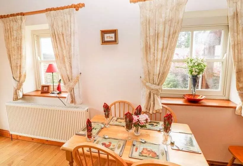 Taf Cottage