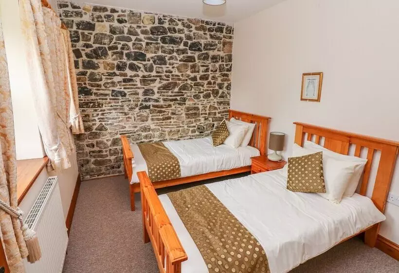 Taf Cottage