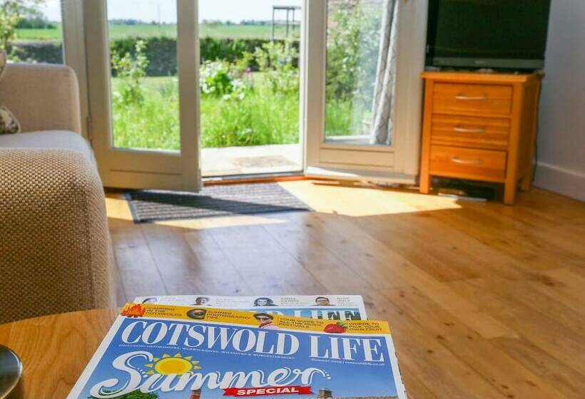 The Lodge At Mortons