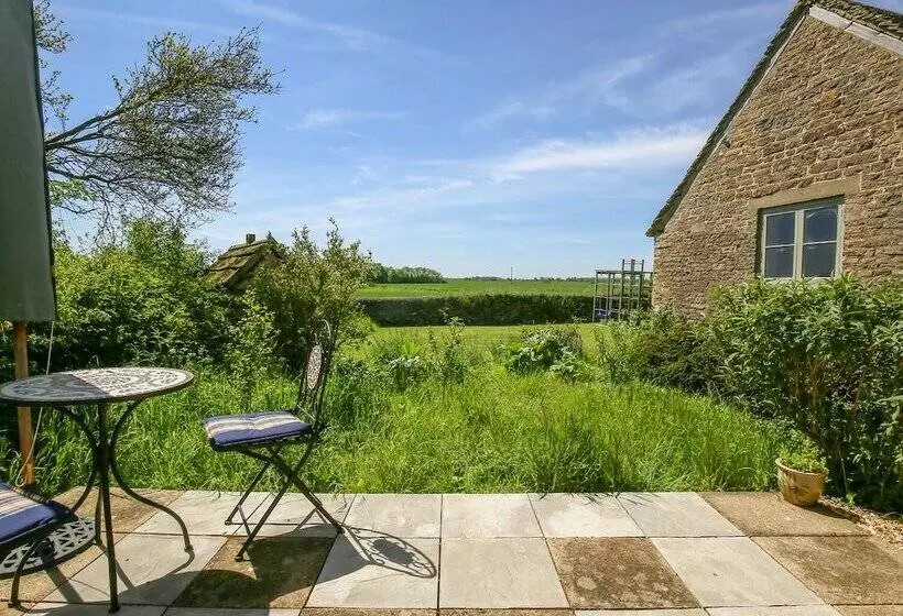 The Lodge At Mortons