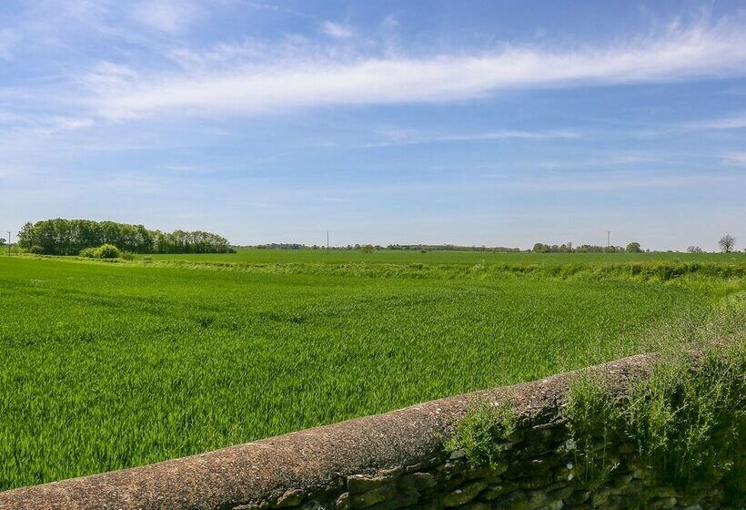 The Lodge At Mortons