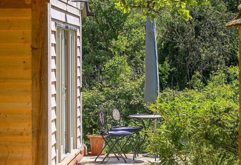 The Lodge At Mortons