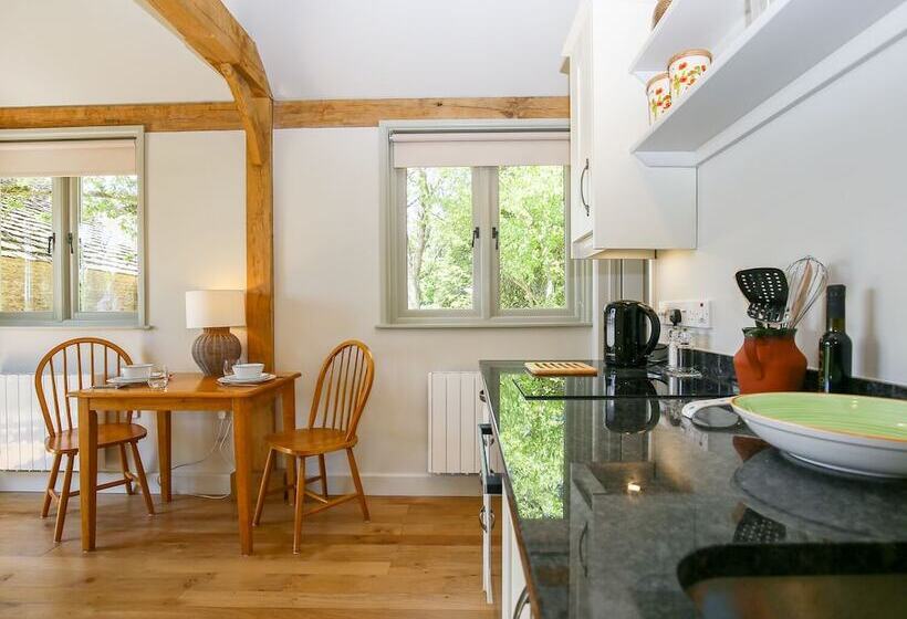 The Lodge At Mortons