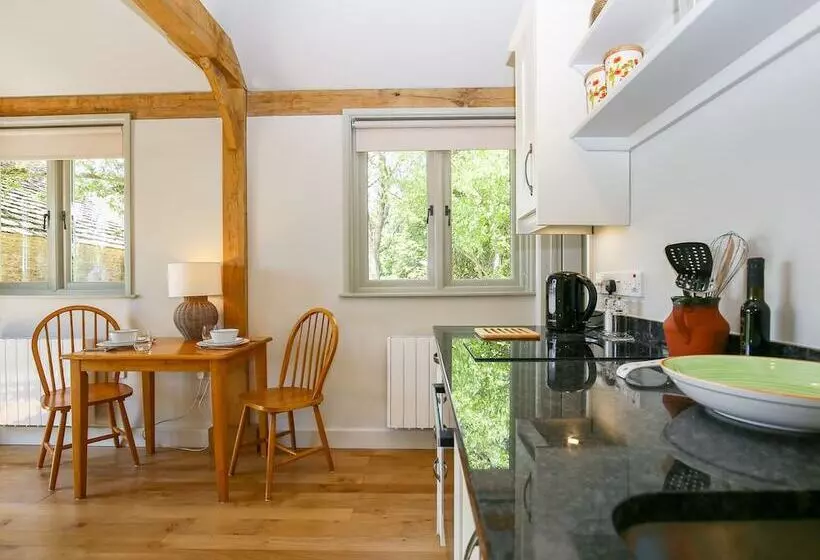 The Lodge At Mortons