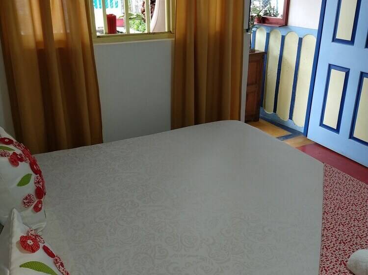 هتل Casa Colombia Salento