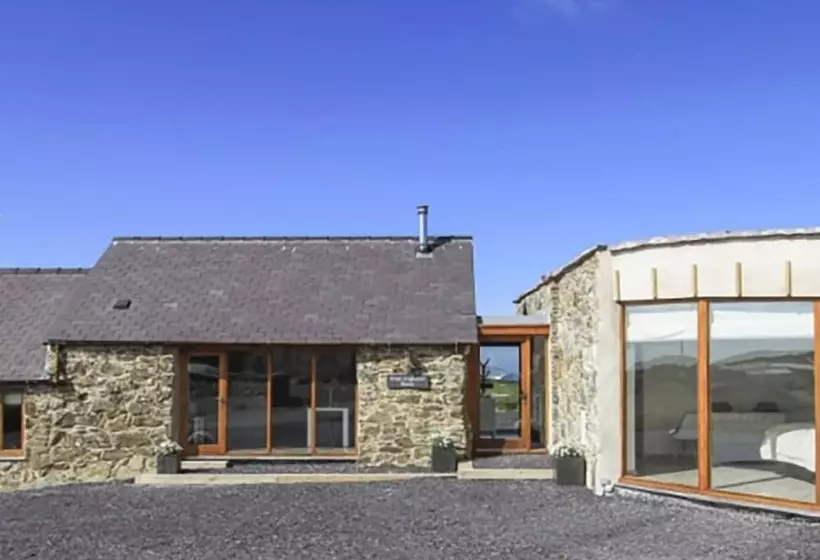 Rhyd Angharad Barns