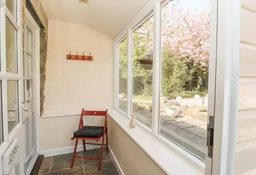 Robin Cottage