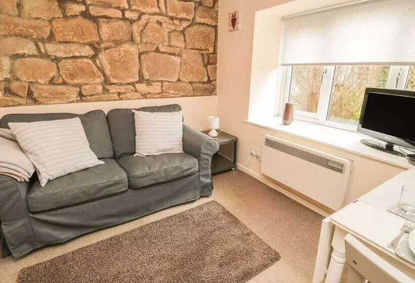 Robin Cottage