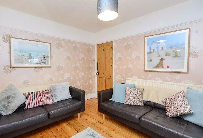 Rose Cottage