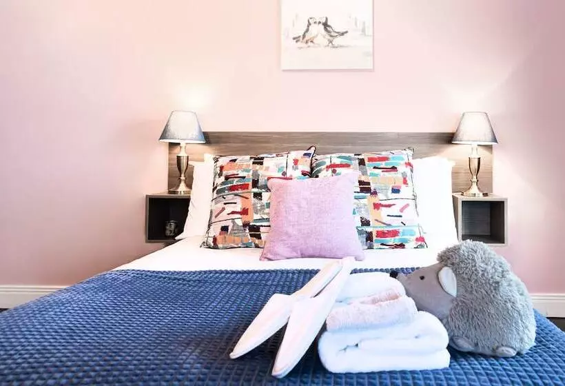 Caravogue House Bed & Breakfast