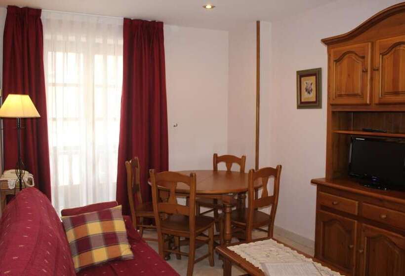 Hotel Apartamentos La Lula