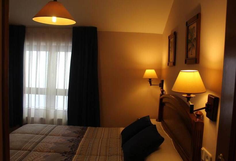 Hotel Apartamentos La Lula