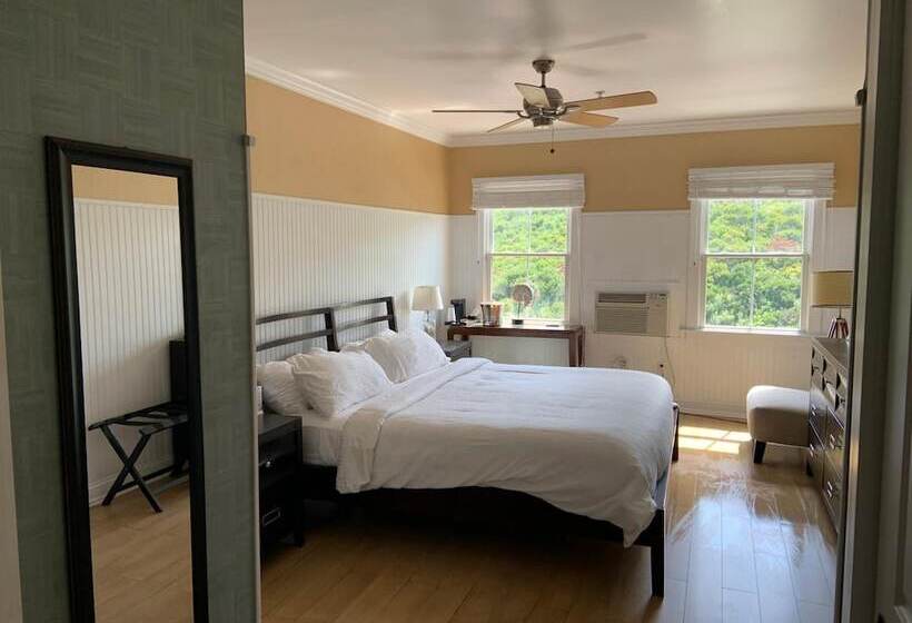 ホテル Ballard S Beach Resort