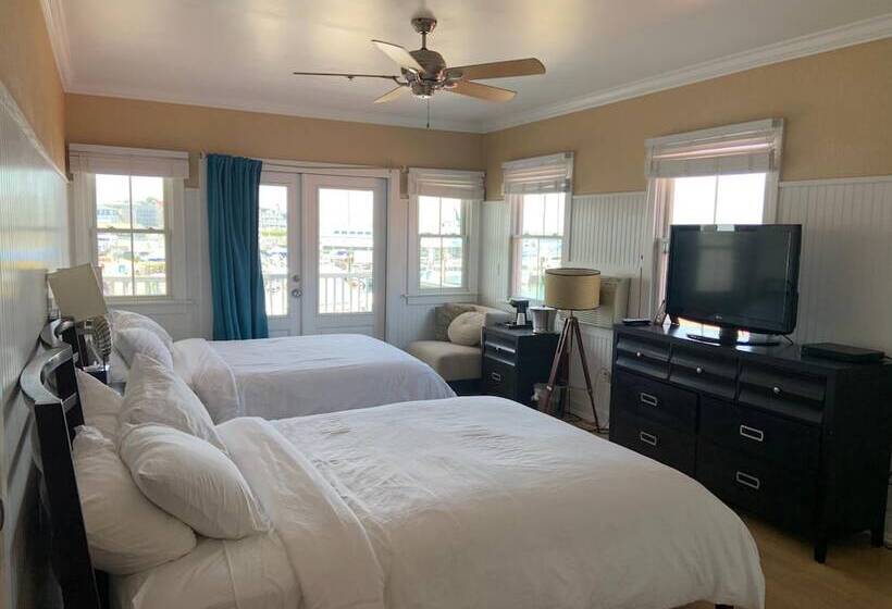 ホテル Ballard S Beach Resort