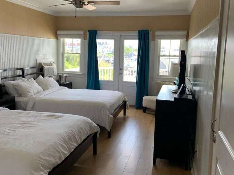 ホテル Ballard S Beach Resort