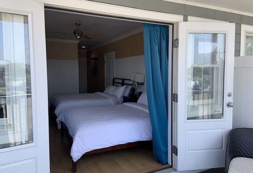 ホテル Ballard S Beach Resort