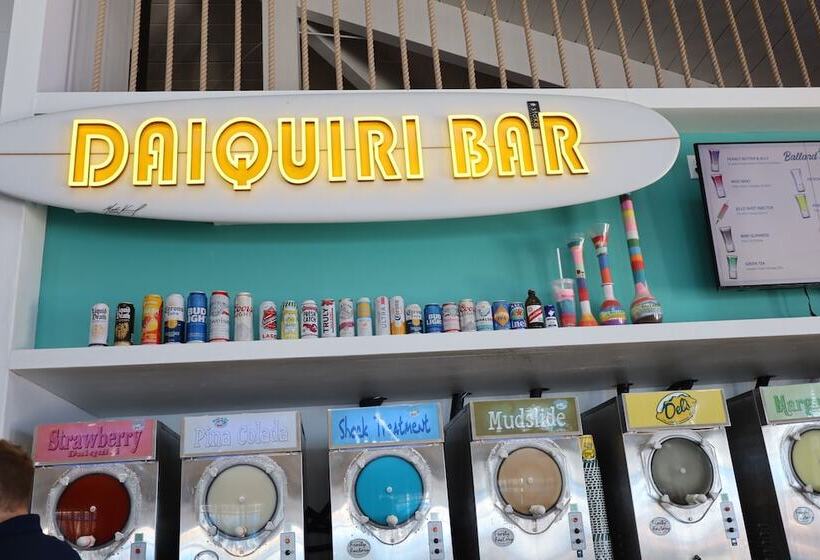 ホテル Ballard S Beach Resort