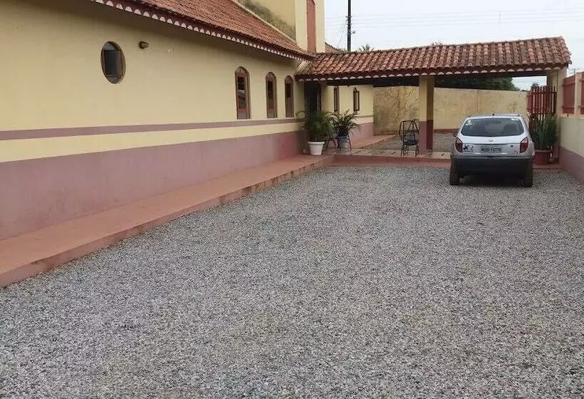ホテル Pousada Mariana
