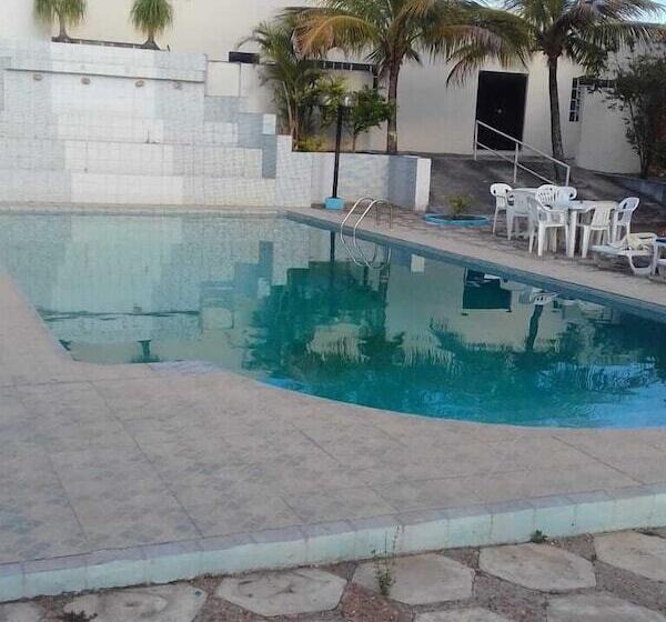 בית מלון כפרי Sun Valley