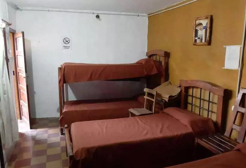 La Cumbre Hostel