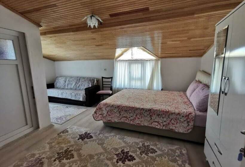 بنسيون Salda Golu Celikoz Apart