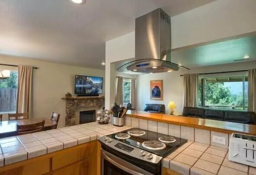 Scenic Wonders Blue Bird Ranch 3 Bd