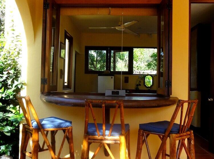 Troncones Point Hostel