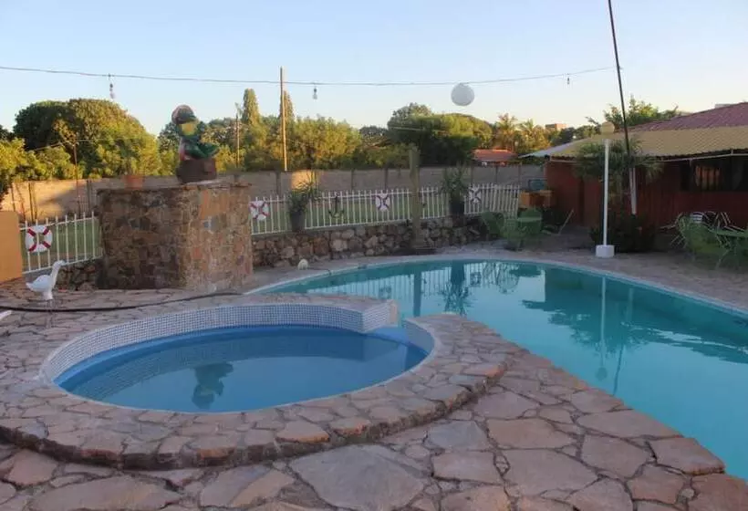 Aparthotel Villas De La Roca