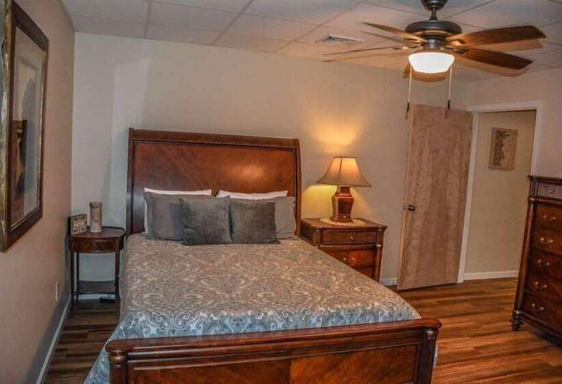 Beavers Mountain Escape