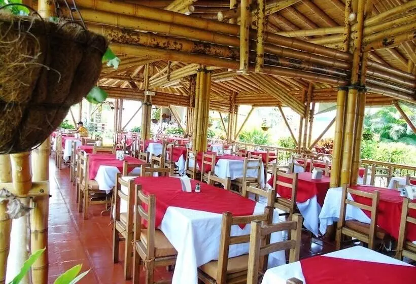 Eco Hotel Santa Barbara