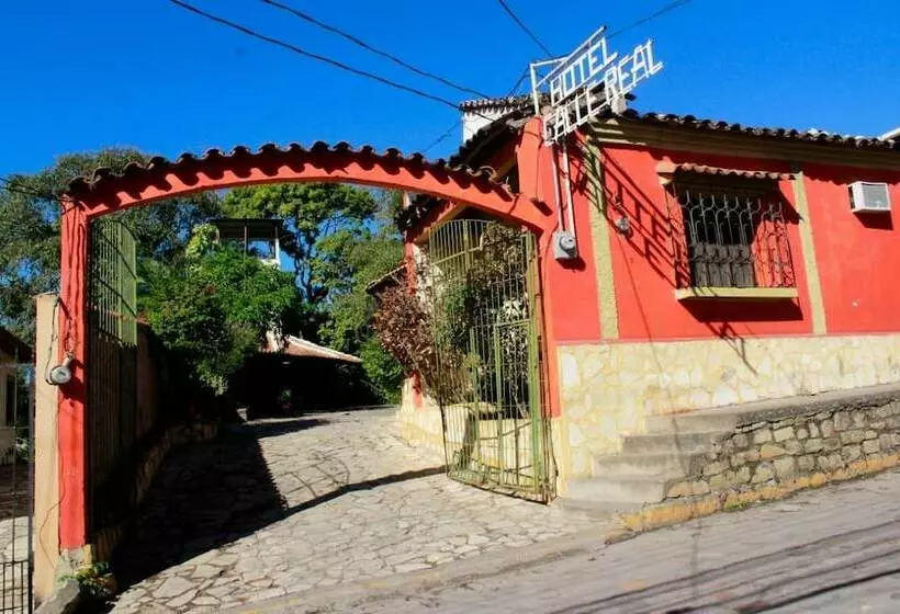 هتل Calle Real