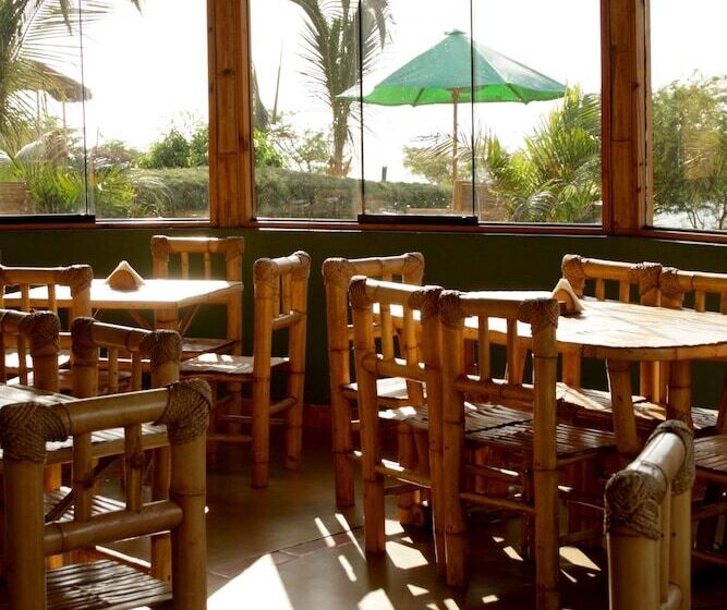 ホテル El Mirador De Vichayito