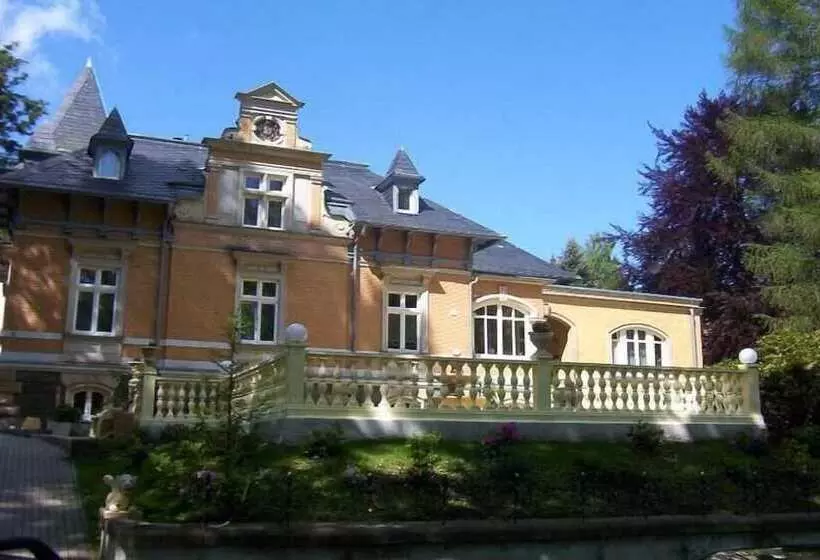 Hotelli Haus Beuth