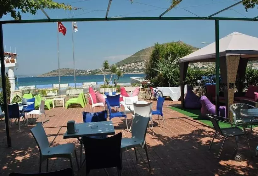 Hotel Naz