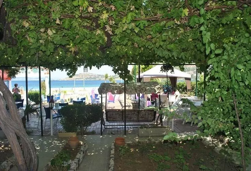 Hotel Naz
