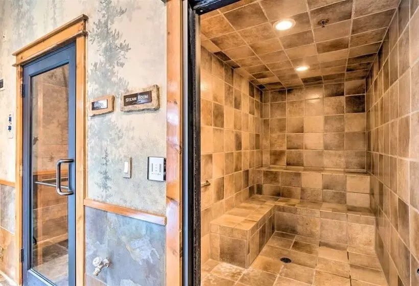 Hotelli Premier 2 Bedroom Ski In, Ski Out Vacation Rental At The Timbers With The Best Access To Skiing In K