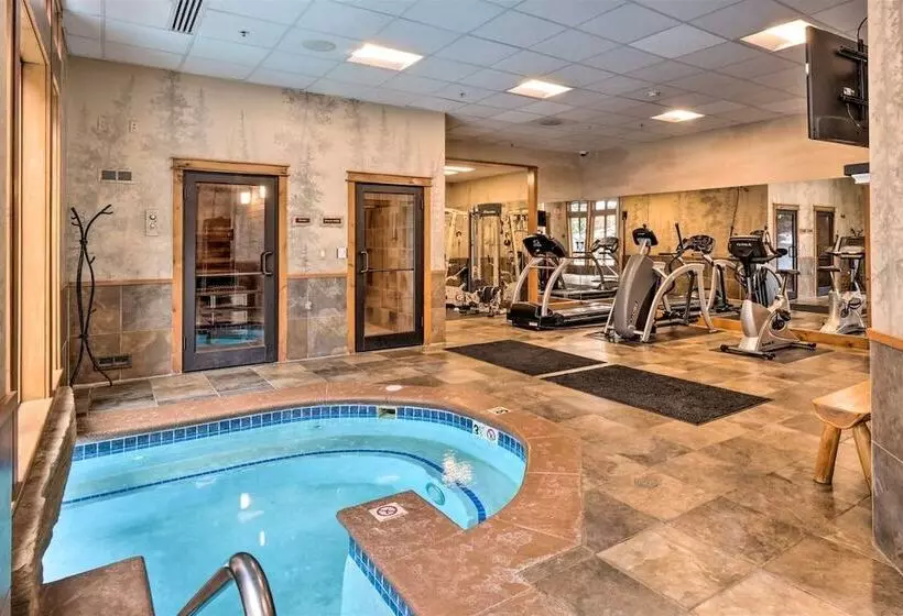 Hotelli Premier 2 Bedroom Ski In, Ski Out Vacation Rental At The Timbers With The Best Access To Skiing In K