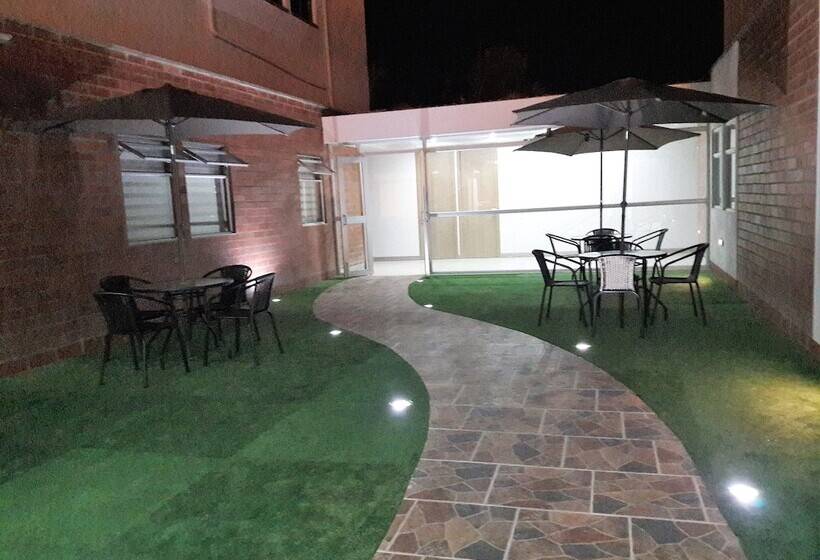 هتل Valle De San Nicolas