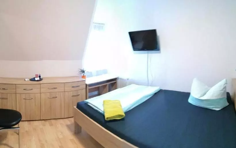 Hotelli Zum Torwächter