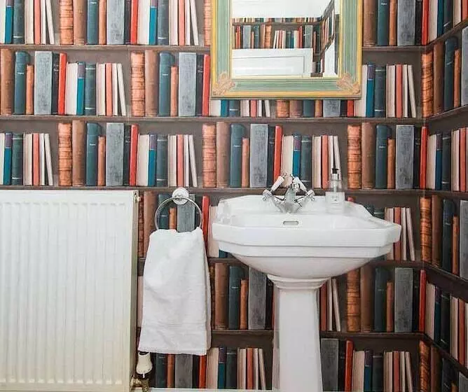 Maple Cottage With Hot Tub Near Cupar, Fife