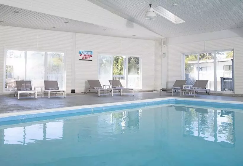 Motelli Endless Coast, A Boutique