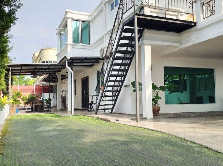 ペンション Wawasan Homestay Butterworth