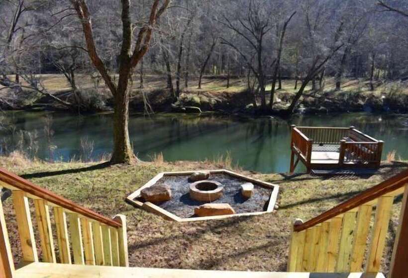 River Escape On The Toccoa