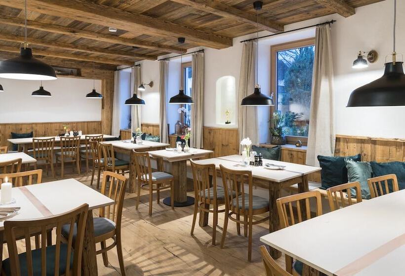 Stefanies Cafe Pension Culture