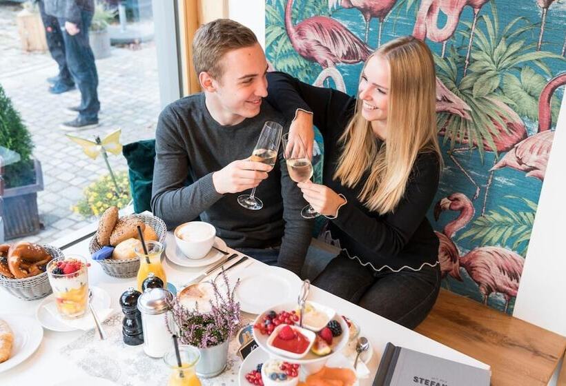 Stefanies Cafe Pension Culture