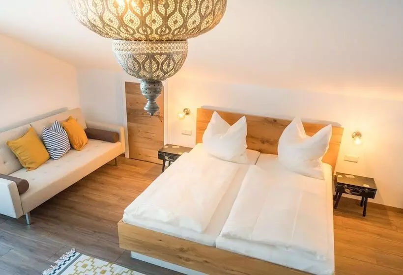 Stefanies Cafe Pension Culture