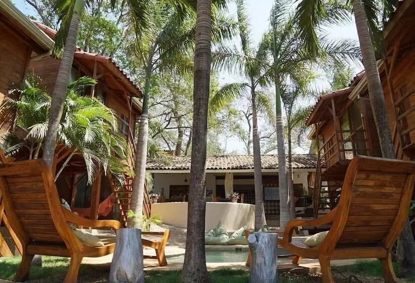 The Beach Bungalows Tamarindo B&b